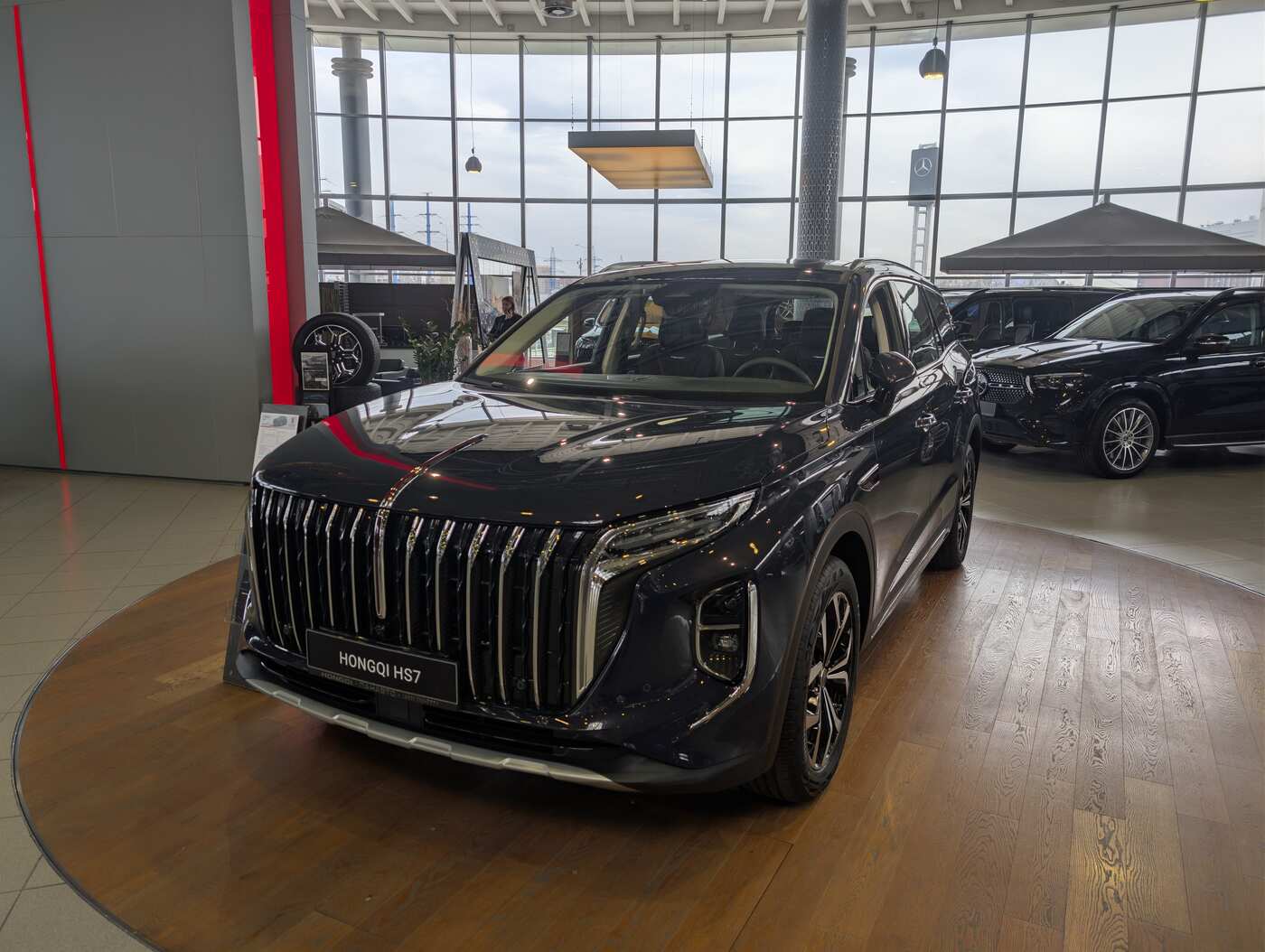 HONGQI HS7 Deluxe (II)