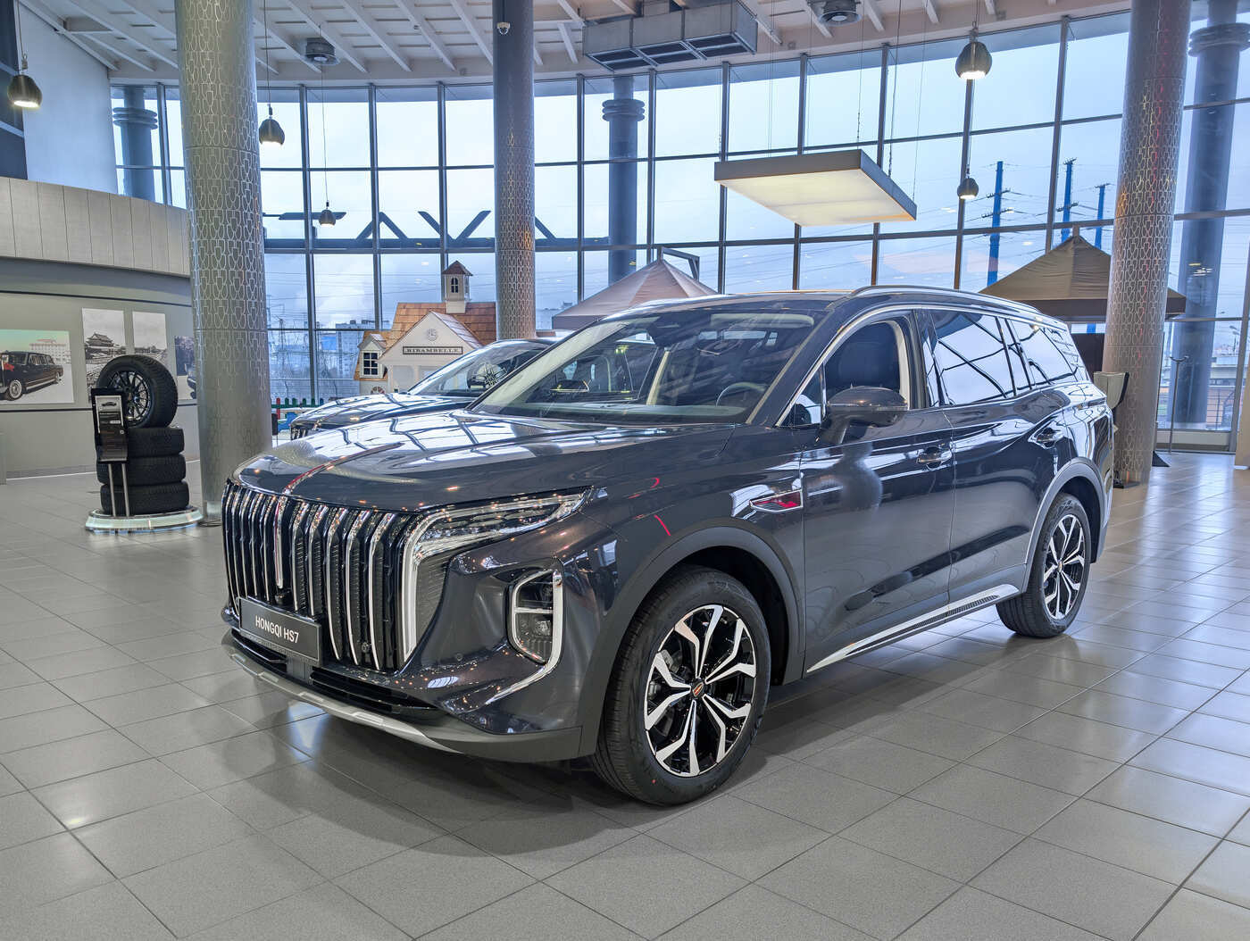HONGQI HS7 Deluxe (II)