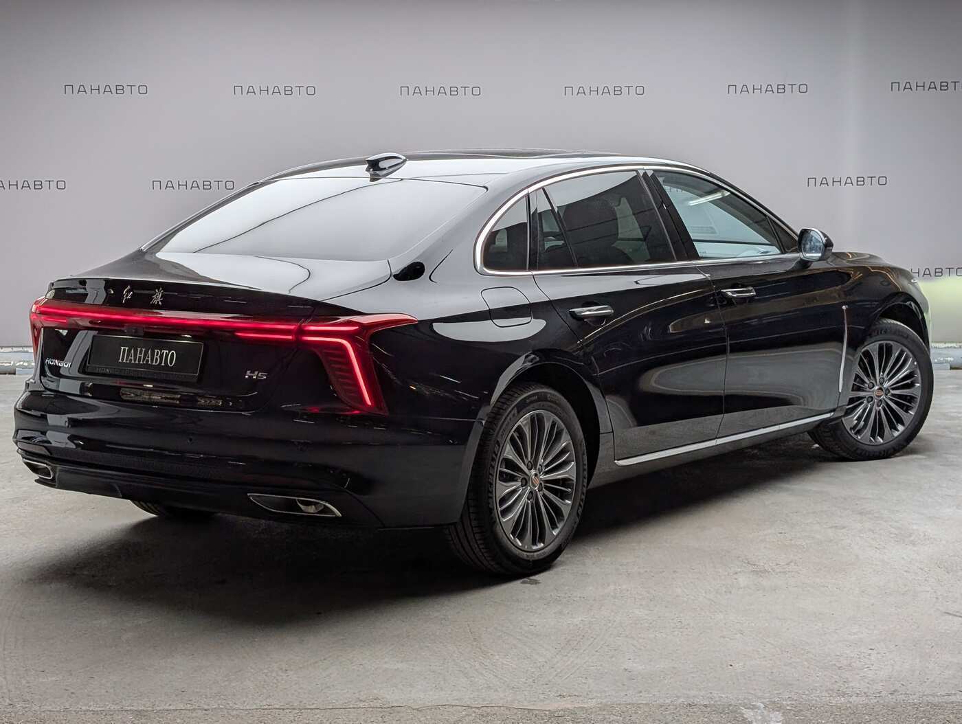 HONGQI H5 Deluxe (III)